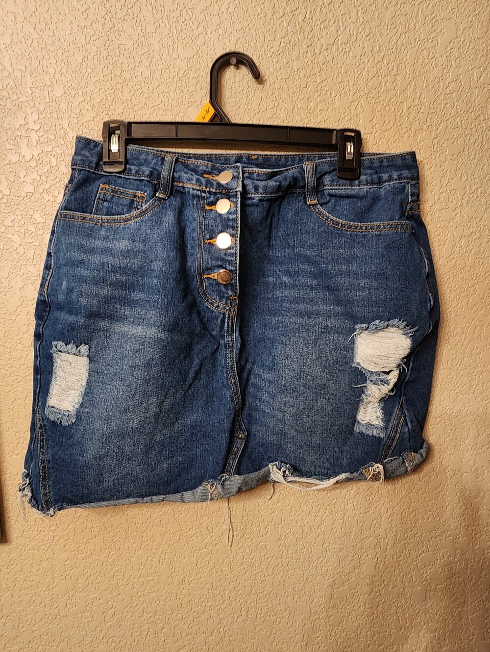 SHEIN Blue Denim Button-Front Skirt